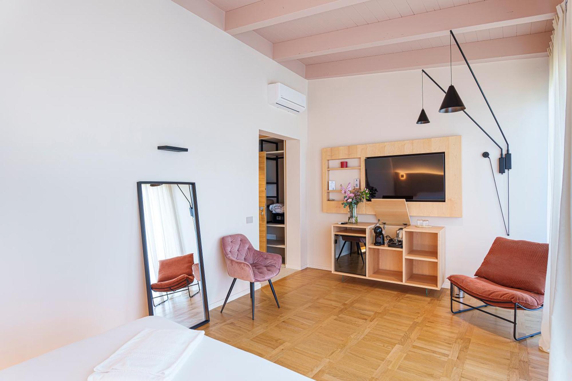 Uefio - Luxury Suites Monte di Procida Exterior photo